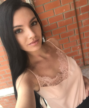 AKSINYA - escort review from Turkey